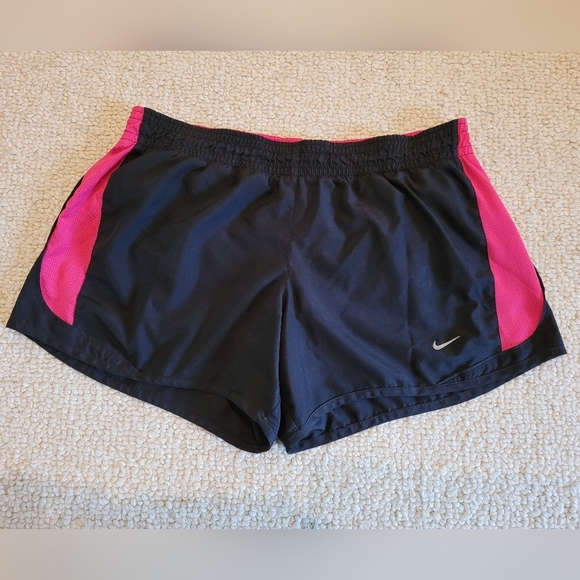 Nike Pants - Nike Womens Dri-Fit Running Athletic Shorts Black Pink Size: Medium.
